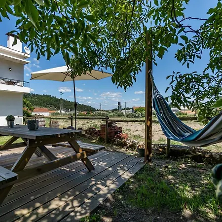 Charming Dom wakacyjny Ourém