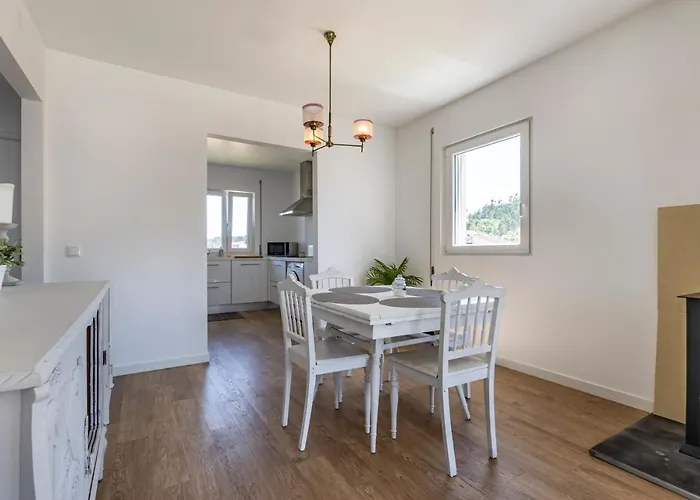 Charming Semesterbostad Ourém